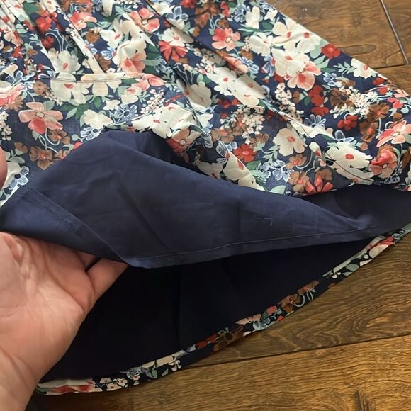 Janie and Jack The Hannah Floral Smocked Puff-Sleeved Dress, size 7 - Picture 8 of 9